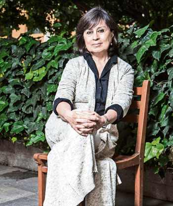 Laura Restrepo Casabianca (1958), escritora y periodista colombiana.