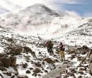 La caminata desde el primer al segundo refugio del volcán Chimborazo.