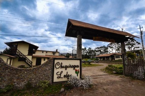 Este hotel de montaña queda próximo a volcanes como el Chimborazo, Cotopaxi, Ill